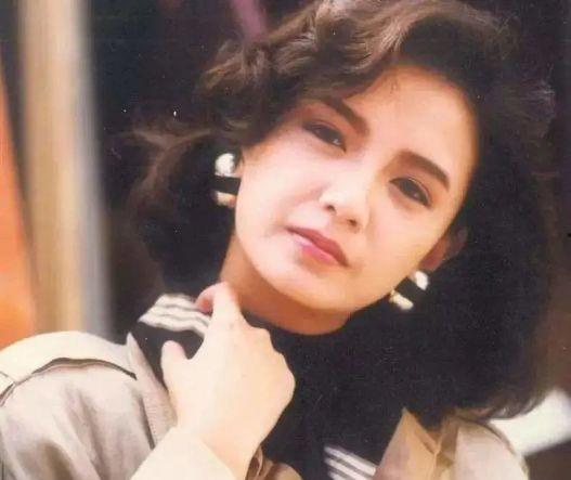 港风明星梁朝伟,光影交织的银幕人生